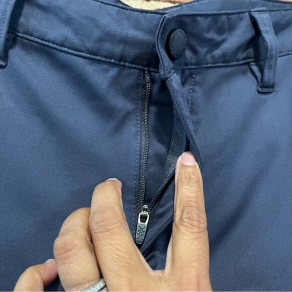 Rhone Commuter Pant Navy 28 Travel Work Pockets 32" inseam Performance - Picture 4 of 9